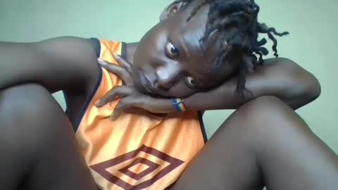 Snapshot of vee_tommy chatting on January 11, 2025, 7:49 am Vee tommy online show from January 11, 2025, 7:49 am