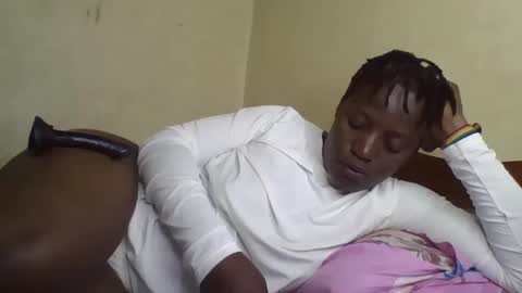 Snapshot of vee_tommy chatting on January 14, 2025, 3:43 am Vee tommy online show from January 14, 2025, 3:43 am