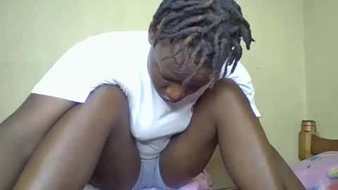 Snapshot of vee_tommy chatting on January 28, 2025, 4:08 am Vee tommy online show from January 28, 2025, 4:08 am