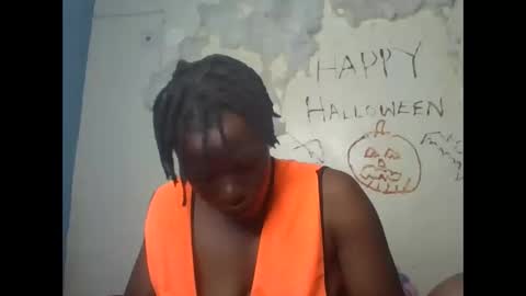 Snapshot of vee_tommy chatting on October 26, 2025, 5:13 am Vee tommy online show from October 26, 2025, 5:13 am