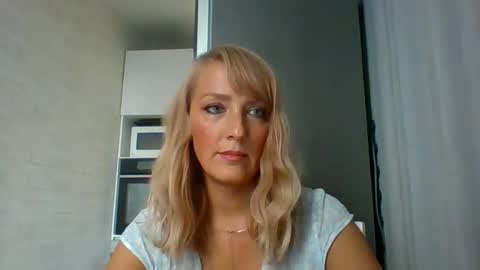 Snapshot of veessa chatting on September 10, 2025, 2:06 pm Veessa online show from September 10, 2025, 2:06 pm