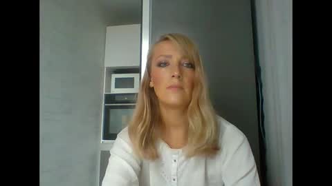 Snapshot of veessa chatting on October 19, 2025, 12:39 pm Veessa online show from October 19, 2025, 12:39 pm