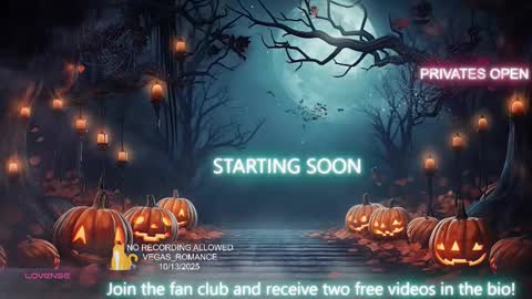 Snapshot of vegas_romance chatting on October 14, 2025, 1:17 am vegas_romance online show from October 14, 2025, 1:17 am