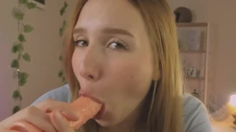 Maria online show from September 27, 2025, 3:28 pm