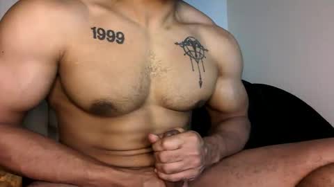 Vegas Love online show from November 3, 2025, 10:16 am