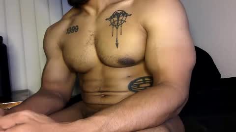 Vegas Love online show from November 17, 2025, 11:27 am