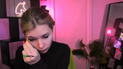 Snapshot of veloria_belle chatting on December 1, 2025, 7:19 pm veloria_belle online show from December 1, 2025, 7:19 pm