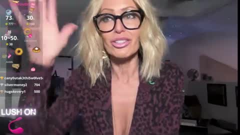 VelvetBarbie online show from January 8, 2025, 3:08 am