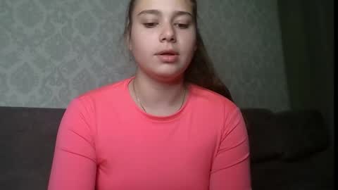 velveted_ivy online show from November 24, 2025, 1:11 pm