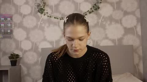 Kelly online show from November 30, 2025, 7:01 am