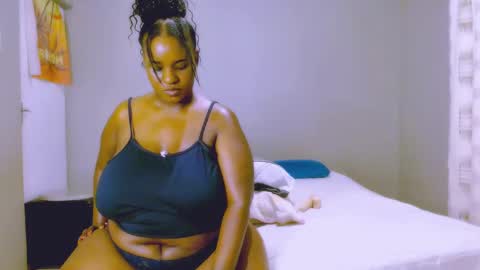 velvetychocolate1 online show from February 14, 2025, 1:34 am