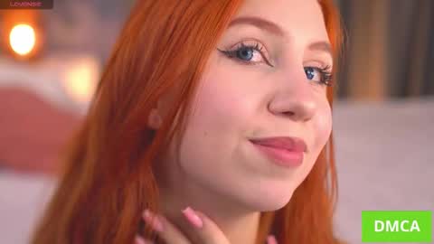 Venelopa online show from October 18, 2025, 2:29 pm