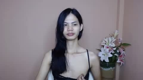 venus cute online show from November 17, 2025, 10:48 pm