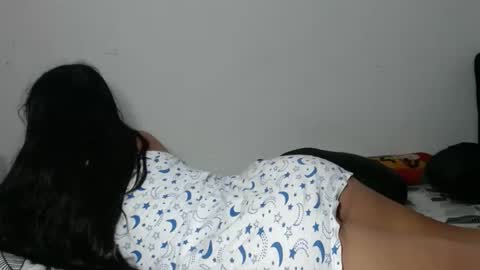 Snapshot of venus_menoza chatting on December 18, 2024, 3:55 pm venus_menoza online show from December 18, 2024, 3:55 pm