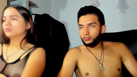 venus_saturno online show from November 15, 2025, 9:32 pm