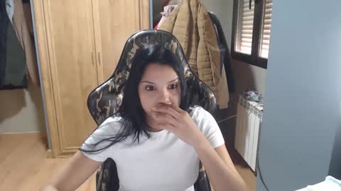 Snapshot of venus_sensual69 chatting on February 16, 2025, 11:05 am Venus independent model online show from February 16, 2025, 11:05 am