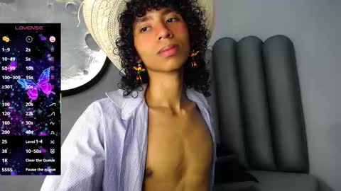 Snapshot of venuss_03 chatting on September 21, 2025, 3:30 am venuss_03 online show from September 21, 2025, 3:30 am