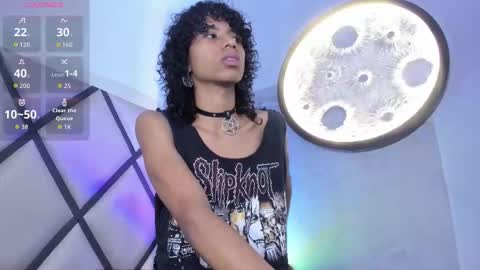 Snapshot of venuss_03 chatting on December 2, 2025, 3:23 am venuss_03 online show from December 2, 2025, 3:23 am