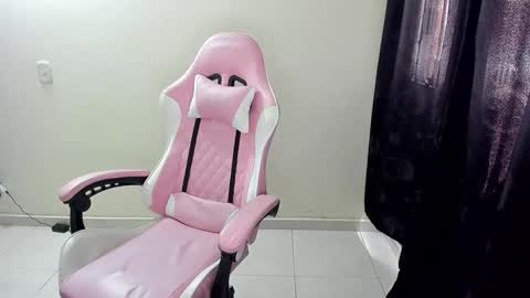 Snapshot of venussx_x chatting on December 16, 2024, 7:00 pm Venus MY BDAY 29 SEPT online show from December 16, 2024, 7:00 pm