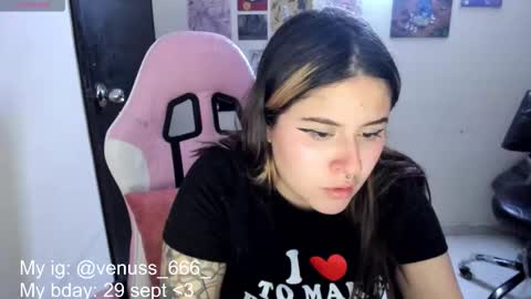 Snapshot of venussx_x chatting on September 9, 2025, 10:09 pm Venus MY BDAY 29 SEPT online show from September 9, 2025, 10:09 pm