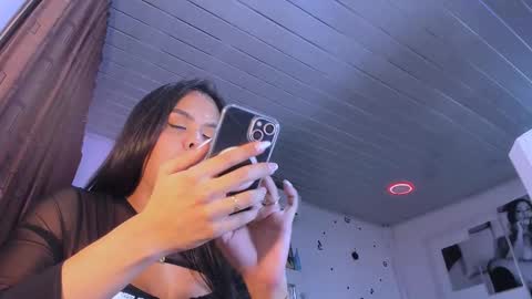 ---Venuz--- online show from March 9, 2025, 9:35 am