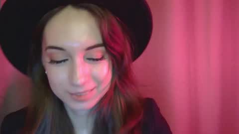 Snapshot of veralush chatting on November 5, 2025, 1:33 pm Una online show from November 5, 2025, 1:33 pm