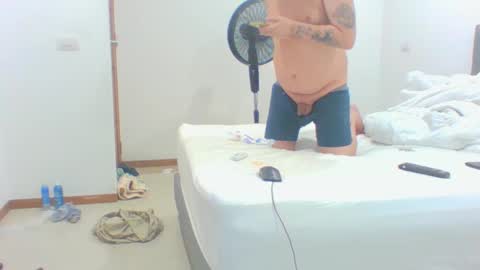 vergagolosa22 online show from October 31, 2025, 4:35 am