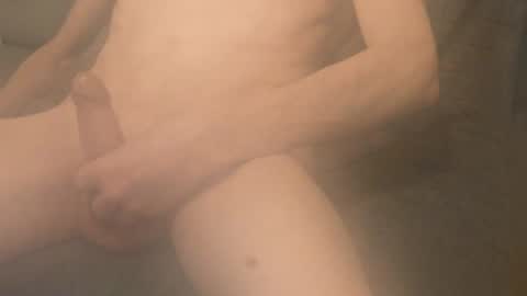 Snapshot of vern37 chatting on January 27, 2025, 7:03 pm vern37 online show from January 27, 2025, 7:03 pm