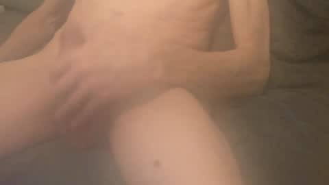 Snapshot of vern37 chatting on January 27, 2025, 10:27 pm vern37 online show from January 27, 2025, 10:27 pm