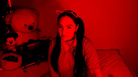 Snapshot of vero_jhonson chatting on January 9, 2025, 5:23 am  karolina online show from January 9, 2025, 5:23 am