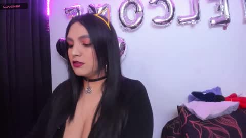 Snapshot of vero_jhonson chatting on February 13, 2025, 3:29 am  karolina online show from February 13, 2025, 3:29 am