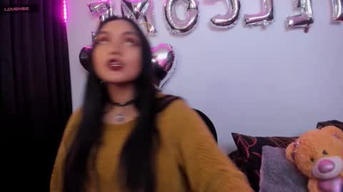 Snapshot of vero_jhonson chatting on February 14, 2025, 10:14 pm  karolina online show from February 14, 2025, 10:14 pm