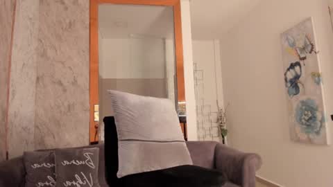 veronica online show from January 19, 2025, 12:49 am