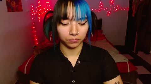 Veronica online show from November 7, 2025, 6:46 am