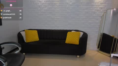 Snapshot of veronicacruz1 chatting on February 14, 2025, 9:56 am Vero online show from February 14, 2025, 9:56 am