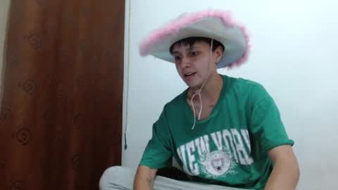 Snapshot of veronicaelite16 chatting on January 16, 2025, 3:23 am Veronica Clark online show from January 16, 2025, 3:23 am