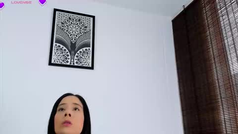 Snapshot of veronicatonu chatting on September 19, 2025, 8:09 pm VeronicaTonu online show from September 19, 2025, 8:09 pm