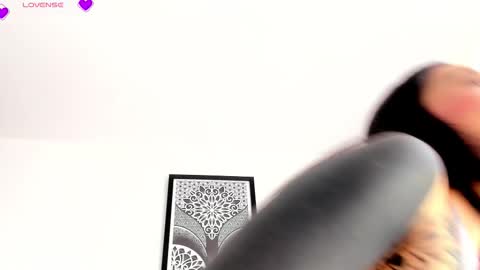 Snapshot of veronicatonu chatting on September 29, 2025, 7:19 pm VeronicaTonu online show from September 29, 2025, 7:19 pm