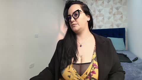 Snapshot of veroniicabbw chatting on February 7, 2025, 3:52 pm veroniicabbw online show from February 7, 2025, 3:52 pm