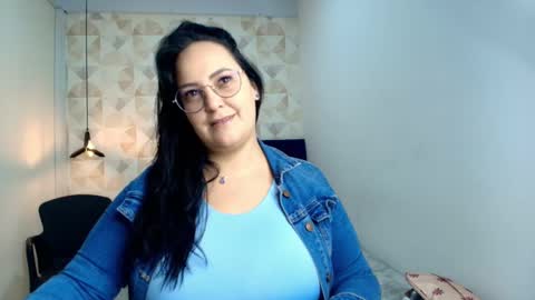 Snapshot of veroniicabbw chatting on October 21, 2025, 12:06 pm veroniicabbw online show from October 21, 2025, 12:06 pm