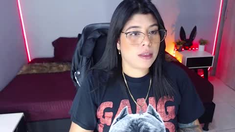 Snapshot of veronika_metalstar chatting on January 29, 2025, 1:58 am Miss Veronika online show from January 29, 2025, 1:58 am