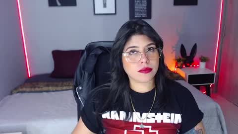 Snapshot of veronika_metalstar chatting on January 30, 2025, 8:10 pm Miss Veronika online show from January 30, 2025, 8:10 pm