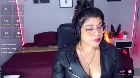 Snapshot of veronika_metalstar chatting on February 17, 2025, 1:32 pm Miss Veronika online show from February 17, 2025, 1:32 pm