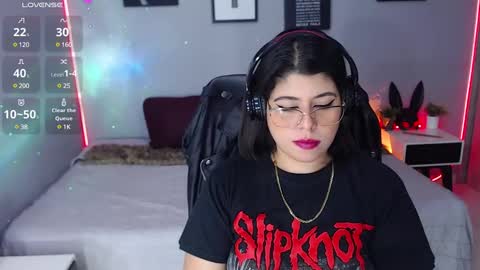 Snapshot of veronika_metalstar chatting on February 24, 2025, 4:26 pm Miss Veronika online show from February 24, 2025, 4:26 pm