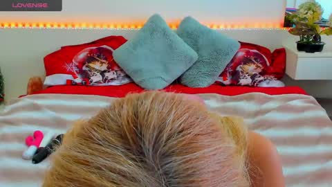 VerraSweet4u online show from February 17, 2025, 9:03 am