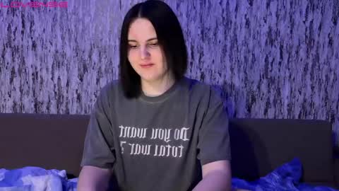 Snapshot of vertuliana chatting on December 23, 2024, 4:50 pm Karina followed me bb online show from December 23, 2024, 4:50 pm