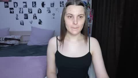 Snapshot of vertuliana chatting on November 16, 2025, 9:09 pm Karina followed me bb online show from November 16, 2025, 9:09 pm