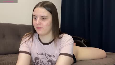 Snapshot of vertuliana chatting on November 19, 2025, 5:40 am Karina followed me bb online show from November 19, 2025, 5:40 am