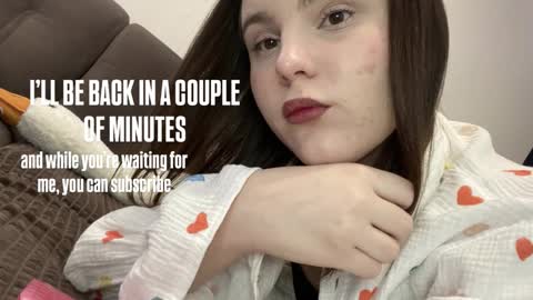 Snapshot of vertuliana chatting on December 14, 2025, 9:58 am Karina followed me bb online show from December 14, 2025, 9:58 am