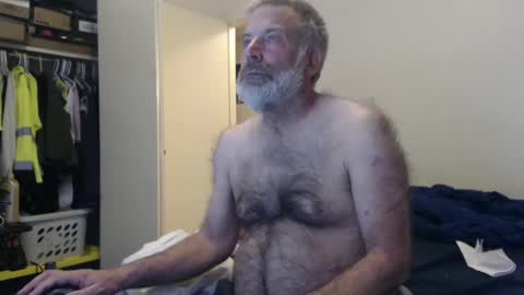 Snapshot of veryveryhairmanindenver chatting on February 22, 2025, 1:00 am hairy man online show from February 22, 2025, 1:00 am